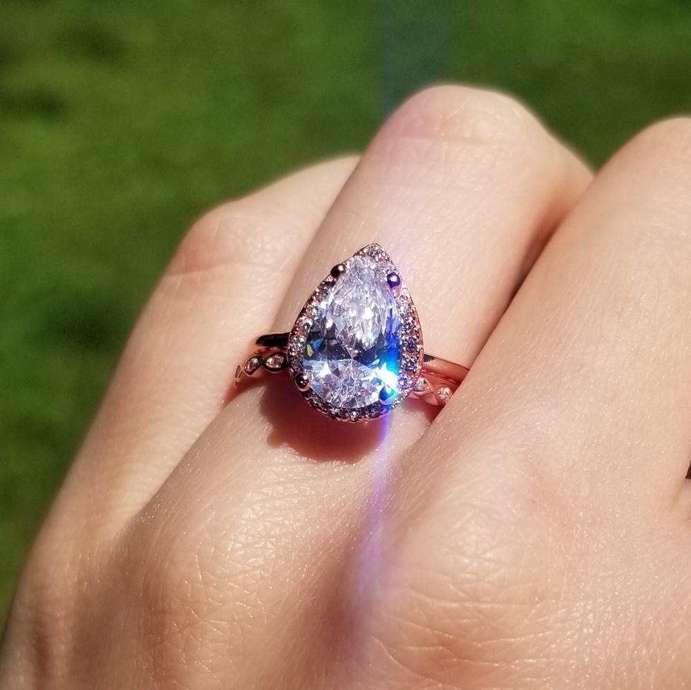 14kt Rose Gold Eternity Wave Band